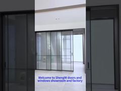 कांच के साथ तीन शटर स्लाइडिंग दरवाजा
